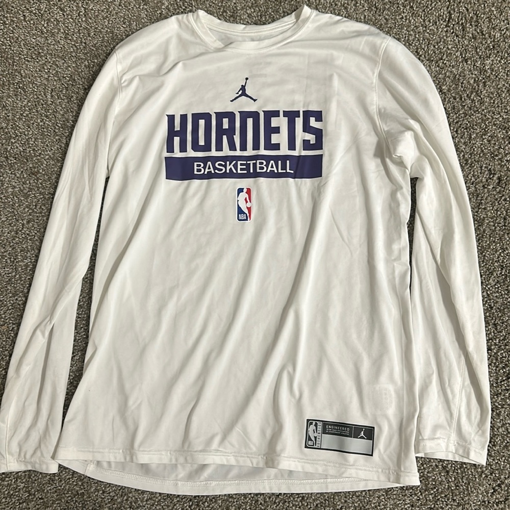 Jordan Dri Fit hornets basketball warm up